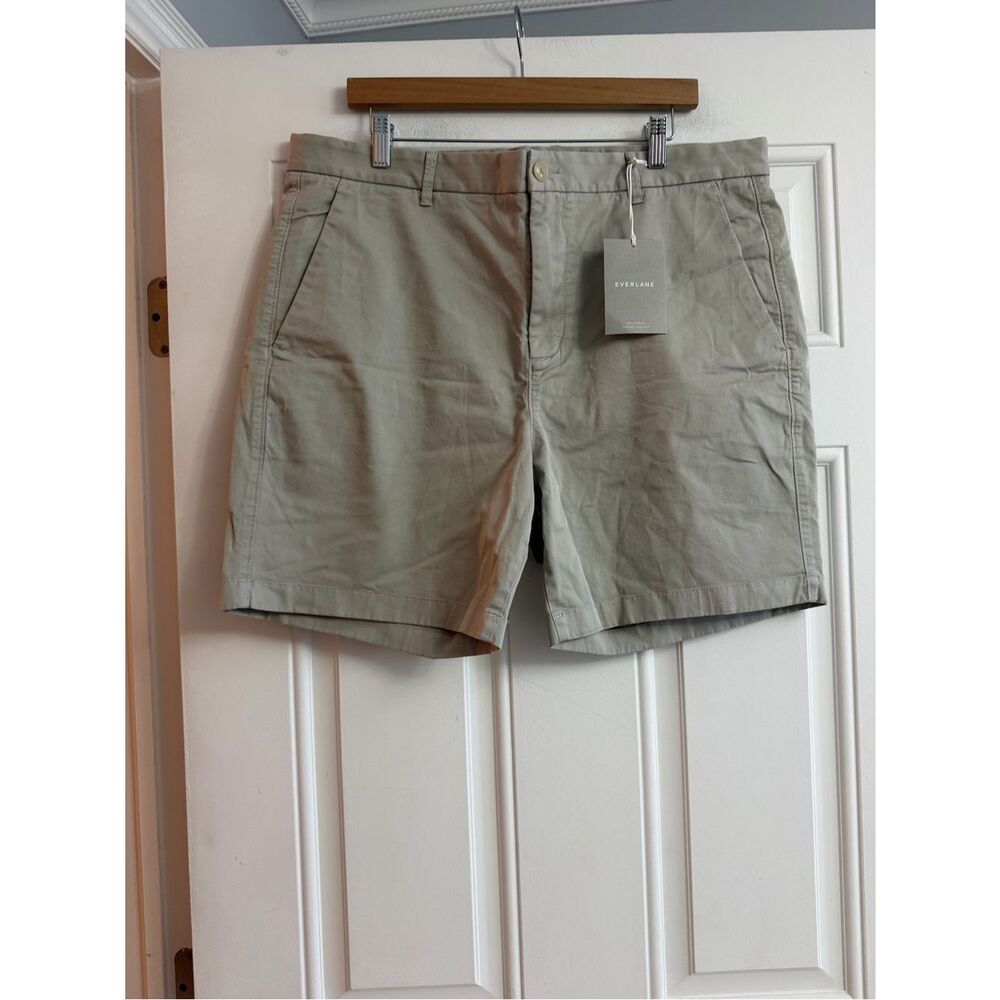 Everlane men cotton shorts NWT Size 38